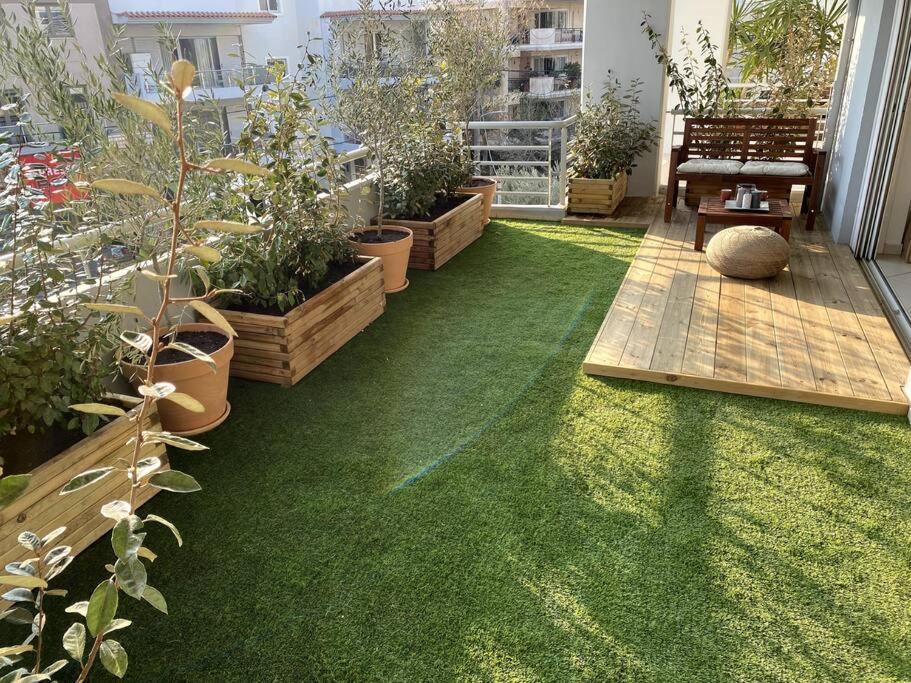 Spacious And Sunkissed 3Br & 2 Bathrooms Apartment Афины Экстерьер фото